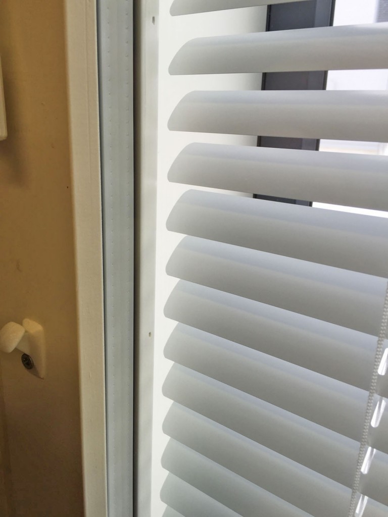 Alumiinisälekaihdin MSE-ikkunaan - Image 3