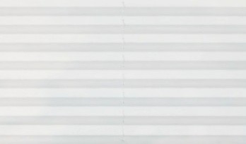 vari-harmaa-lapikuultava